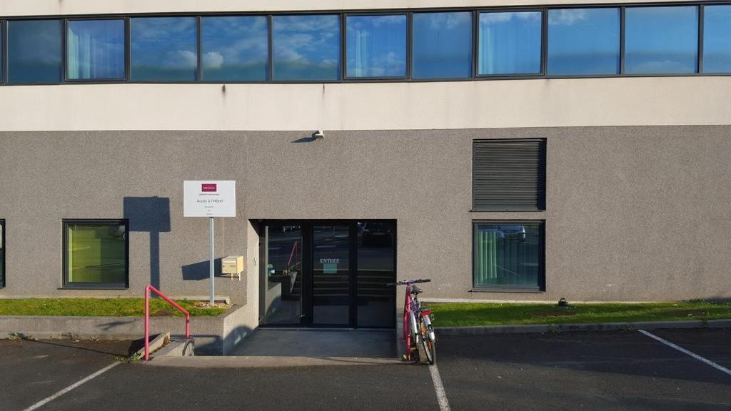 Appartement Futuroscope-P' シャッスヌイユ・デュ・ポワト エクステリア 写真